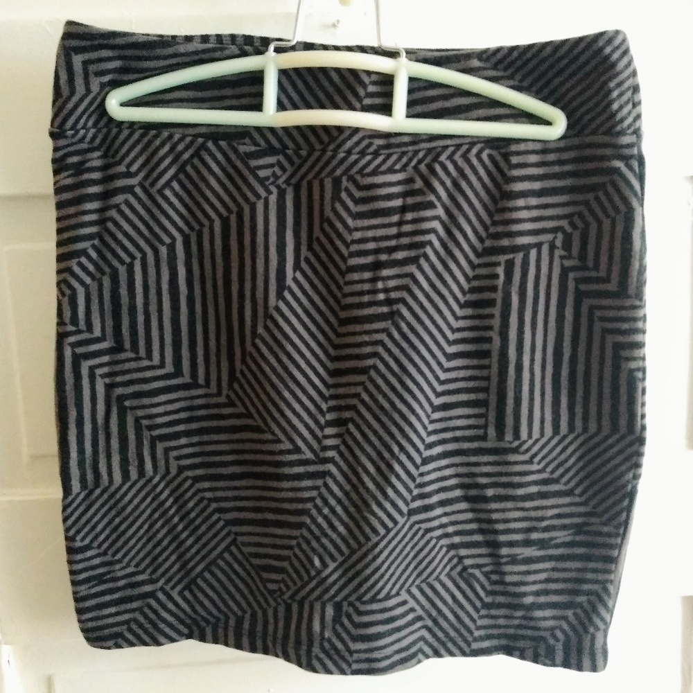 Xhilaration Stretchy miniskirt